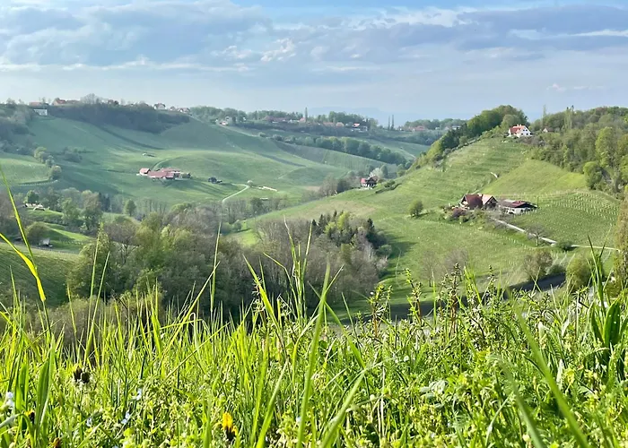 Lägenhet Mansarde Spielfeld